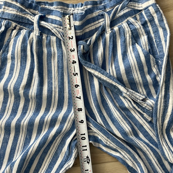 Super Fun Blue and White Stripe Beach Pqnts with Elastic Waist and Tie - Picture 5 of 6
